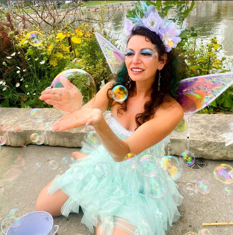 Bubble Shows performer 1
