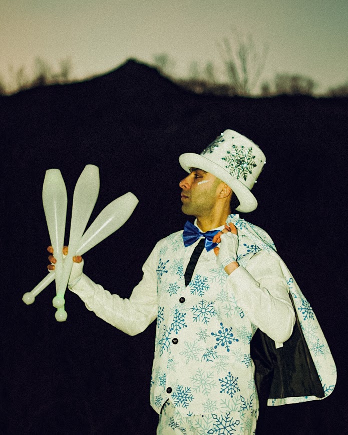 Jugglers performer 3