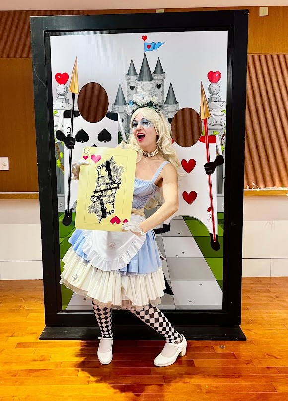 Flow Artists and Hula Hoopers performer 3